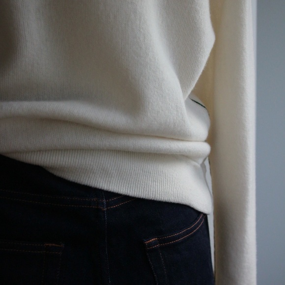 Lacoste Classic Wool Knit Jumper - Picture 5 of 7